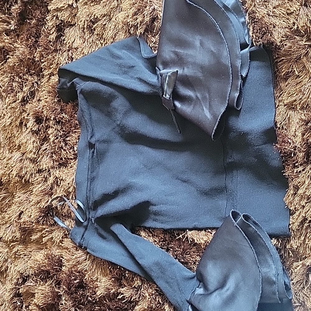 SJ Styles Ruffle Sweater - Picture 2 of 3